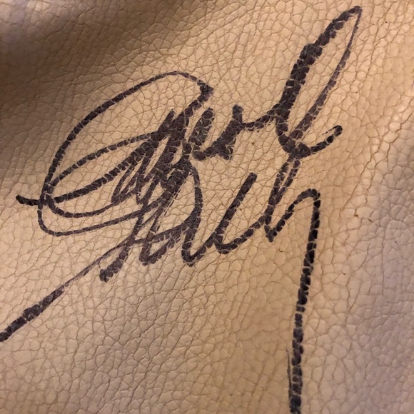 Shelby Cobra autographed leather jacket, new. - Picture 8 of 8